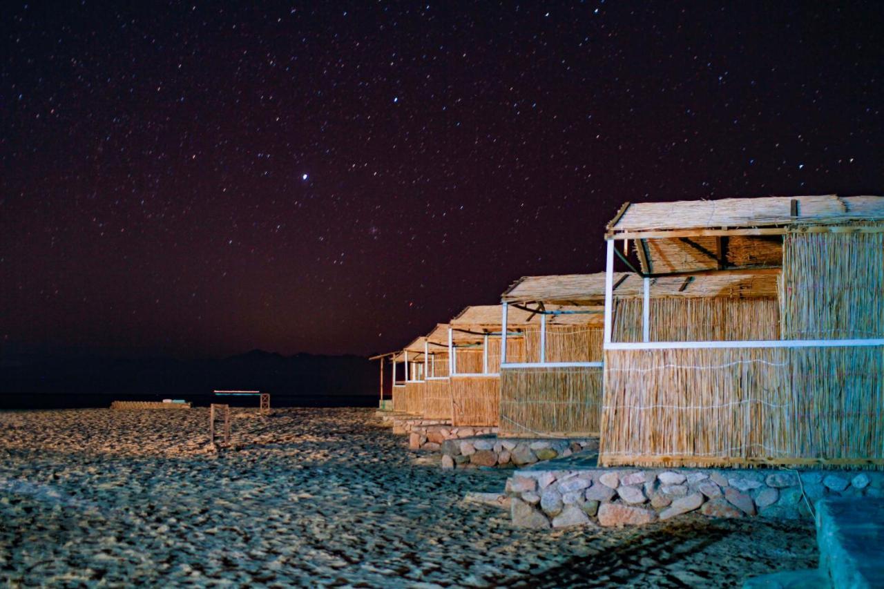 Spicy Beach Camp Nuweiba` Exterior foto